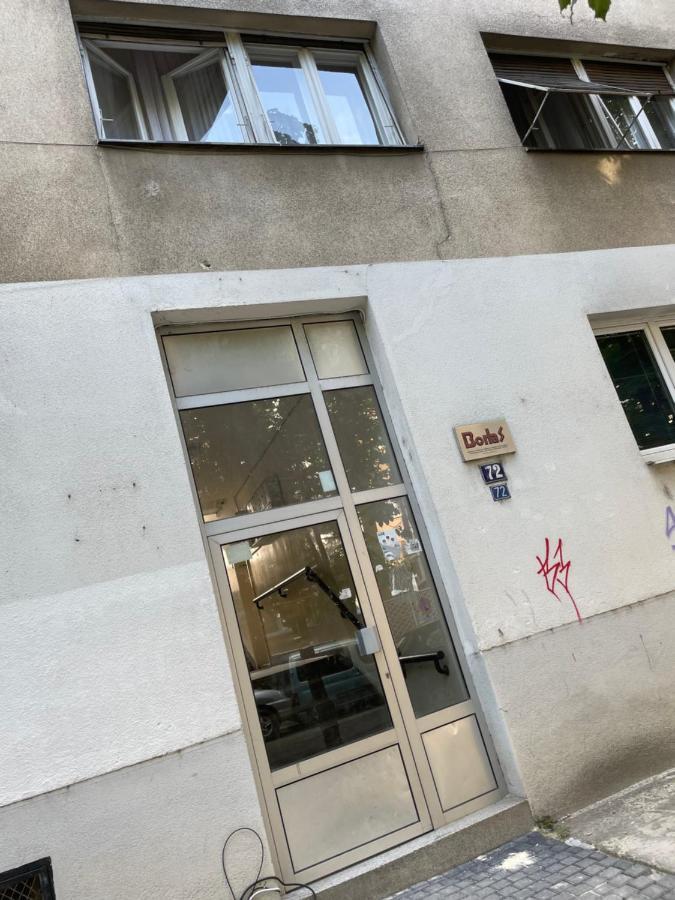 Luxury City Center Apartment スコピエ エクステリア 写真
