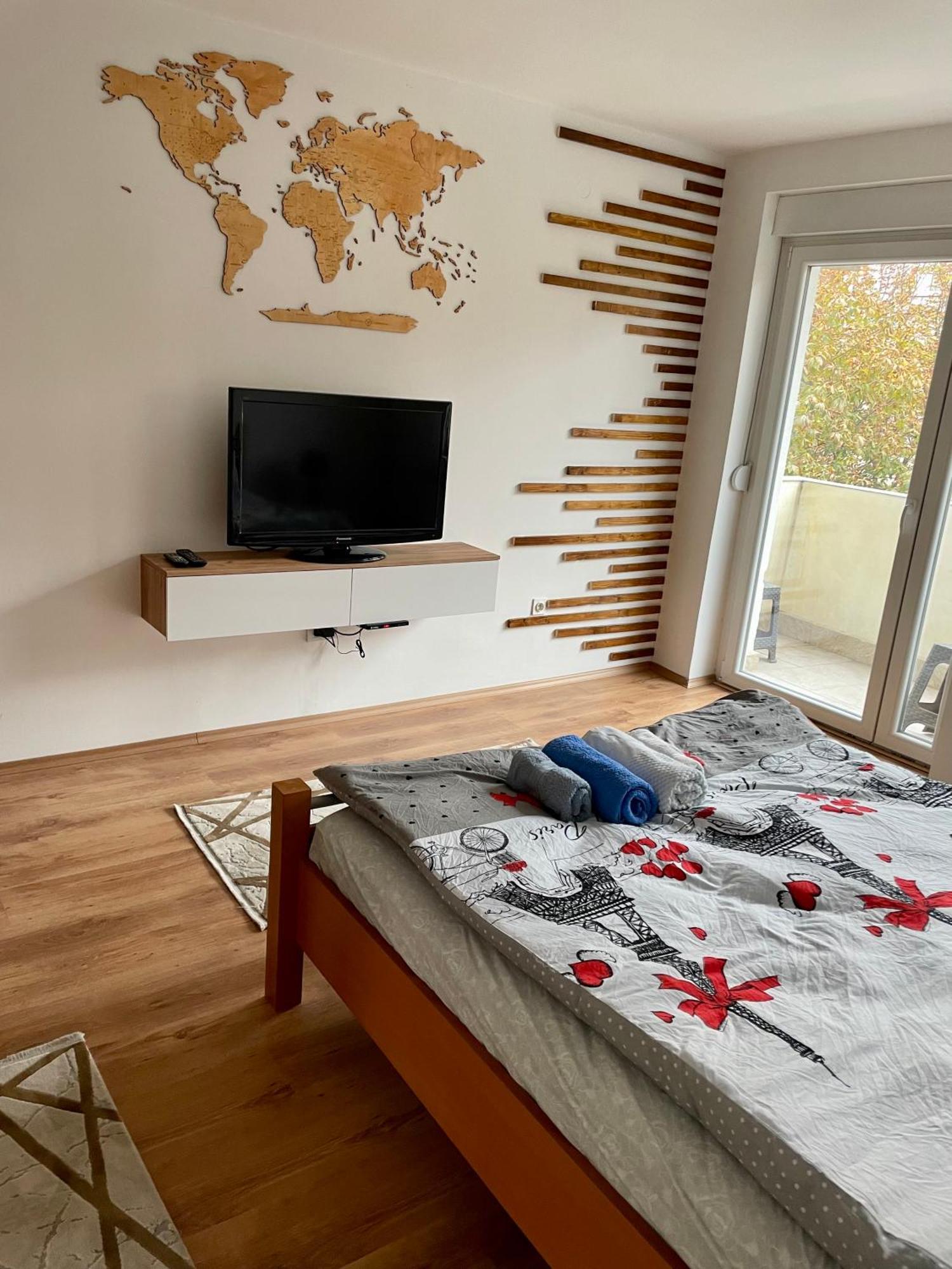Luxury City Center Apartment スコピエ エクステリア 写真
